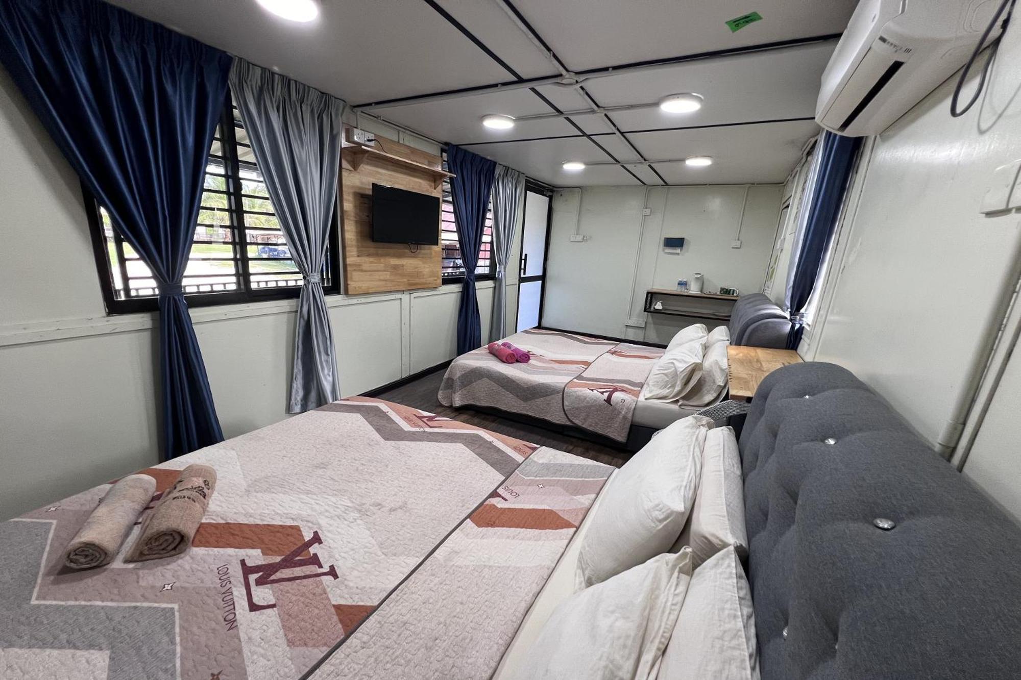 Nurbayu Chalet, Kemaman Куантан Экстерьер фото
